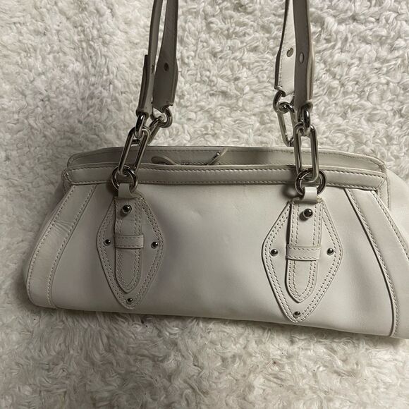 COLE HAAN TRINITY Baguette style Leather White Satchel silver tone hardwares. - Picture 6 of 14